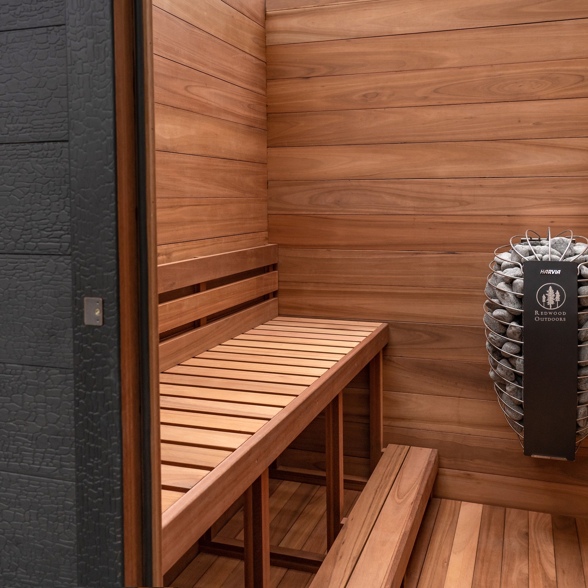 Redwood Outdoors 3-Person Oasis Outdoor Sauna SN-CBK-E3K001F