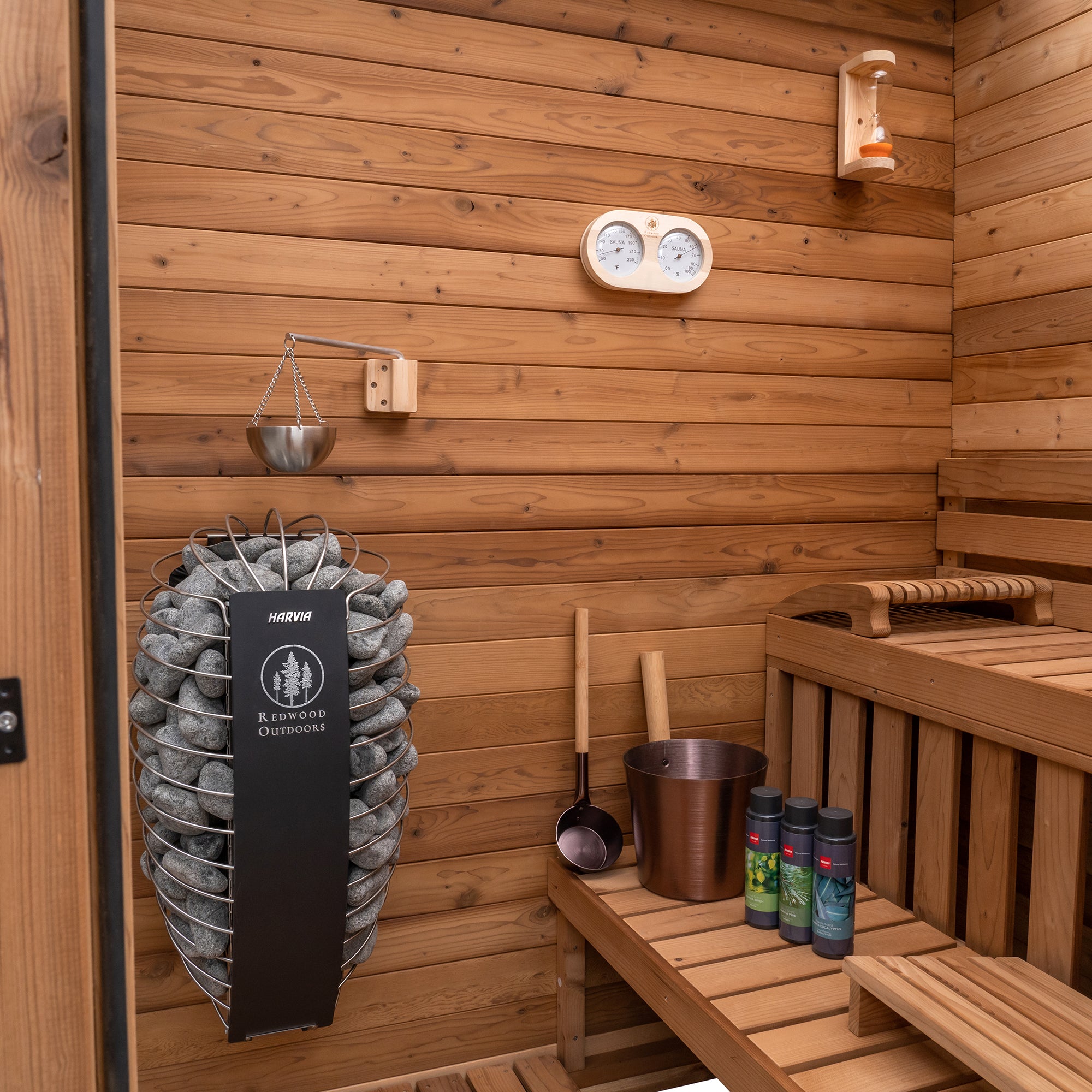 Redwood Outdoors 4-Person Sanctuary Indoor Sauna SN-IBU-H4K001F
