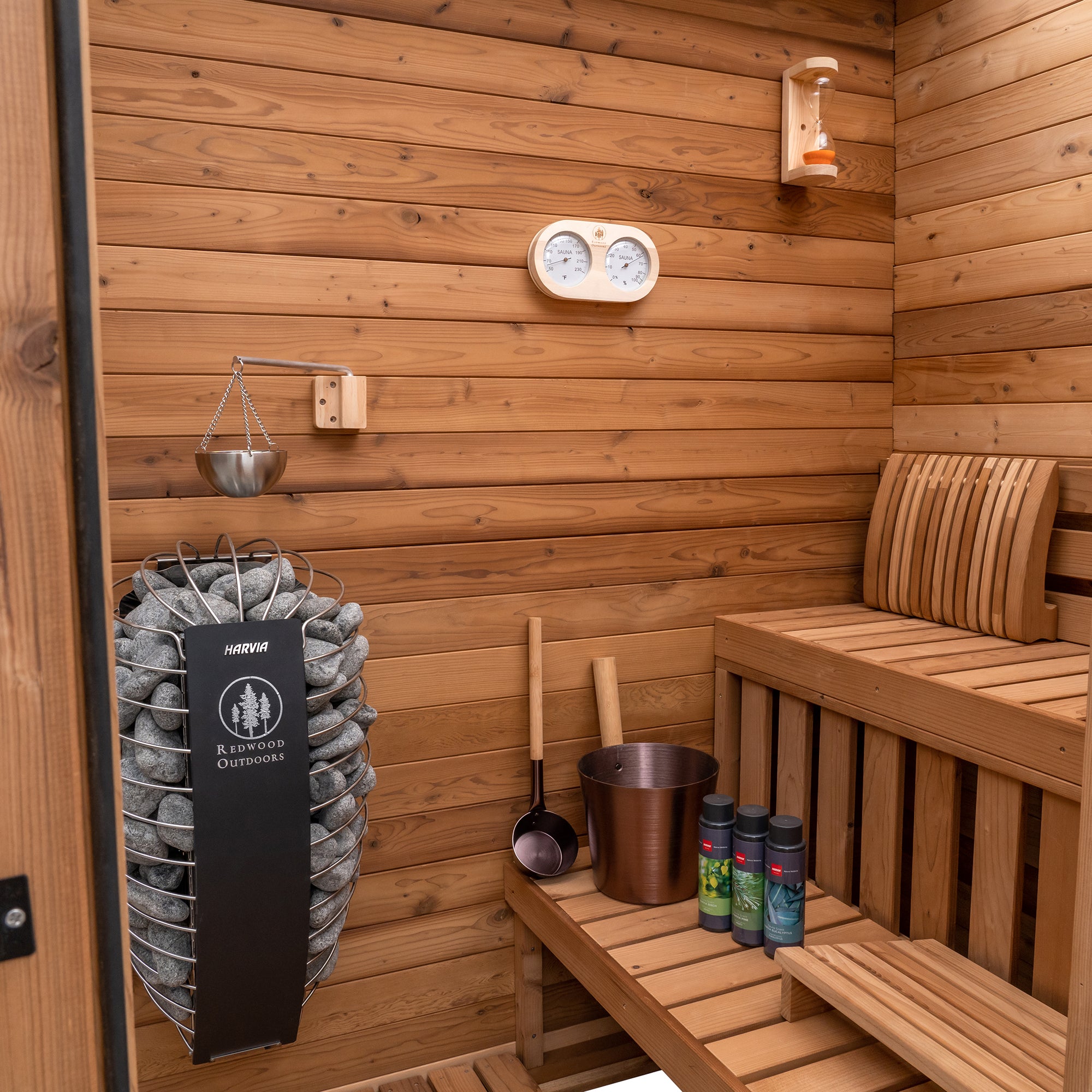 Redwood Outdoors 4-Person Sanctuary Indoor Sauna SN-IBU-H4K001F