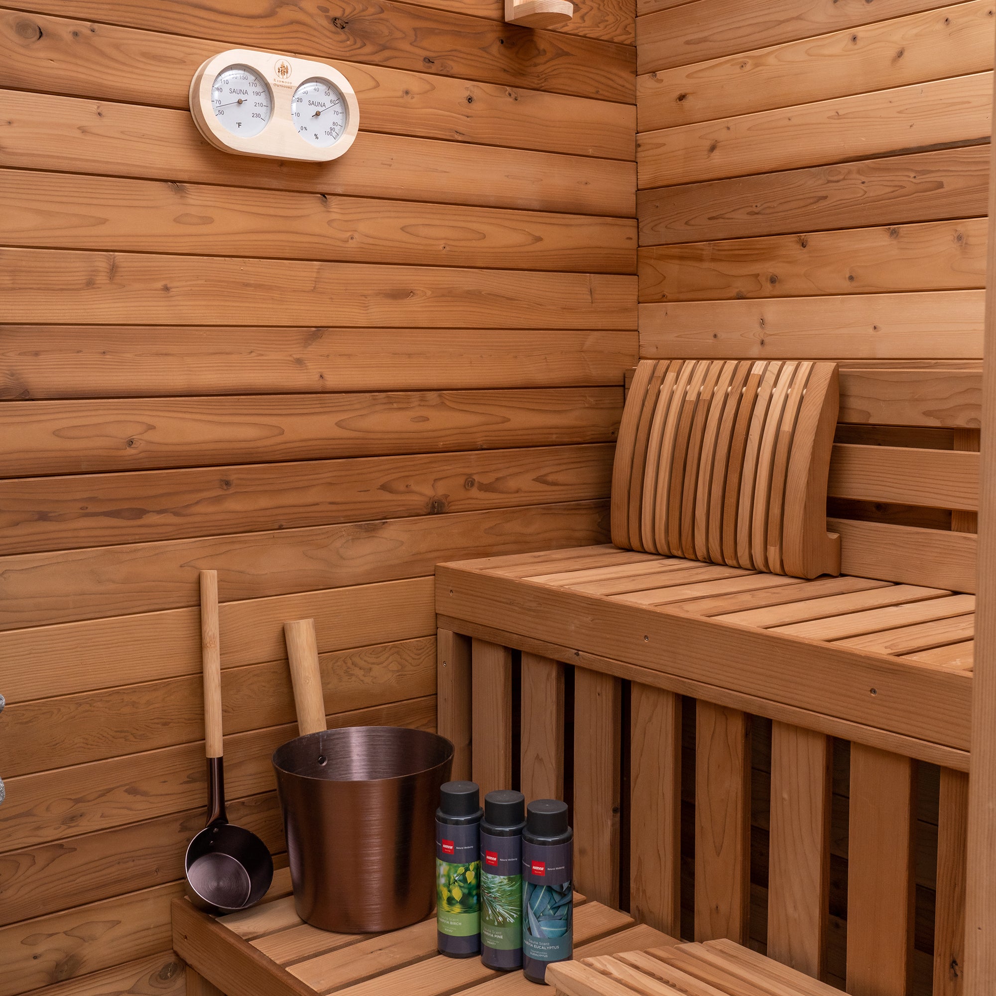 Redwood Outdoors 4-Person Sanctuary Indoor Sauna SN-IBU-H4K001F