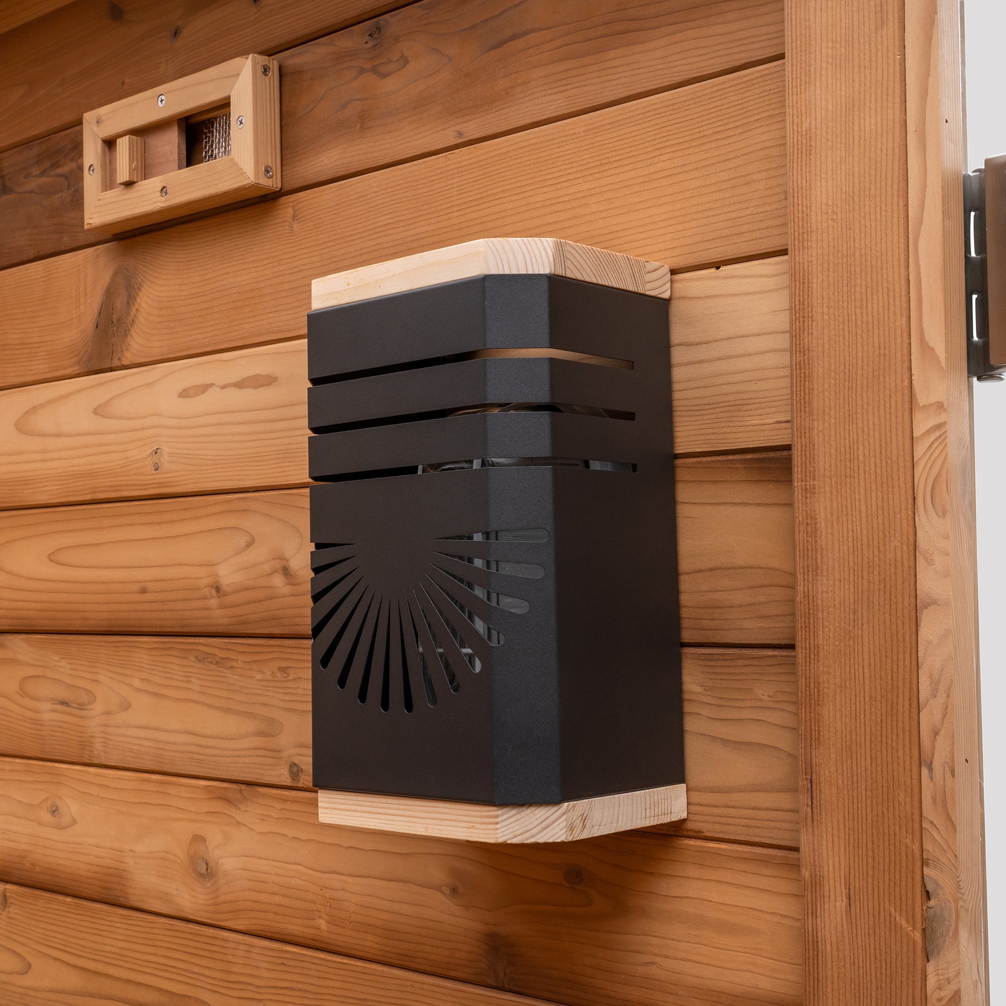 Redwood Outdoors 4-Person Sanctuary Indoor Sauna SN-IBU-H4K001F