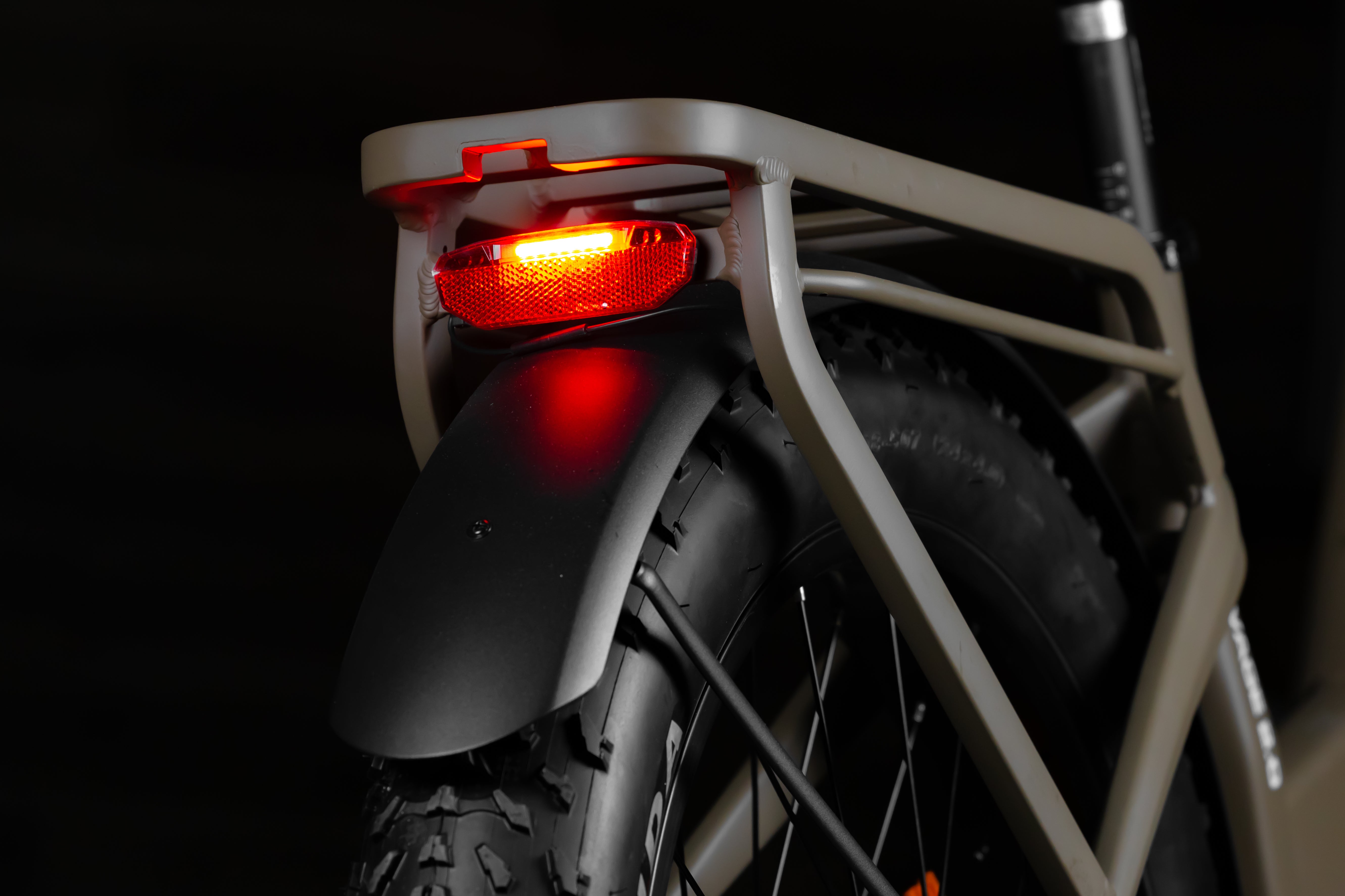 Rambo Bikes Savage 2.0 Electric Bike SAV2.0-WH