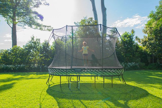 Springfree Large Oval Trampoline O92
