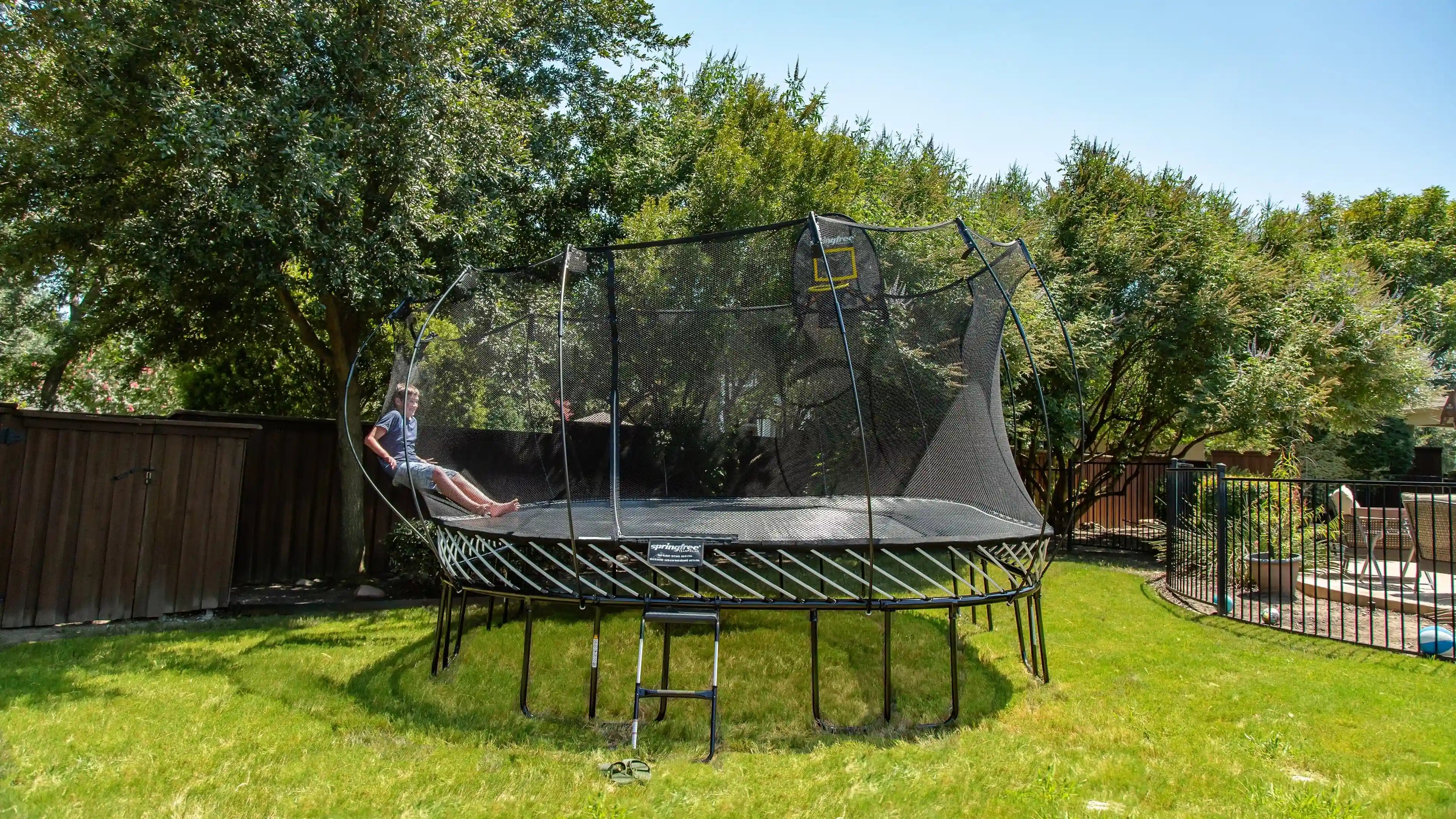 Springfree Jumbo Square Trampoline S155