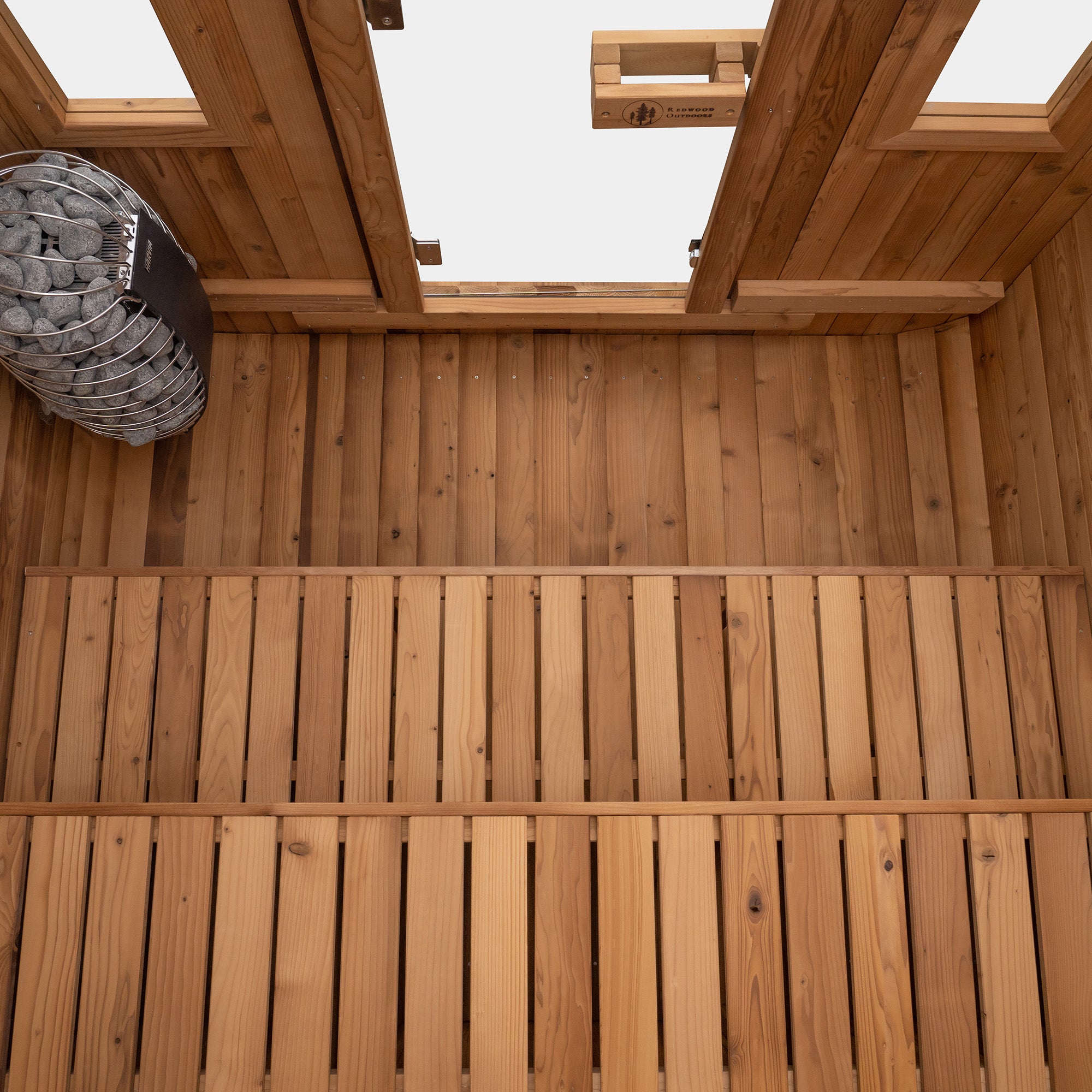 Redwood Outdoors 6-Person Summit Outdoor Sauna SN-QBU-H6K001F