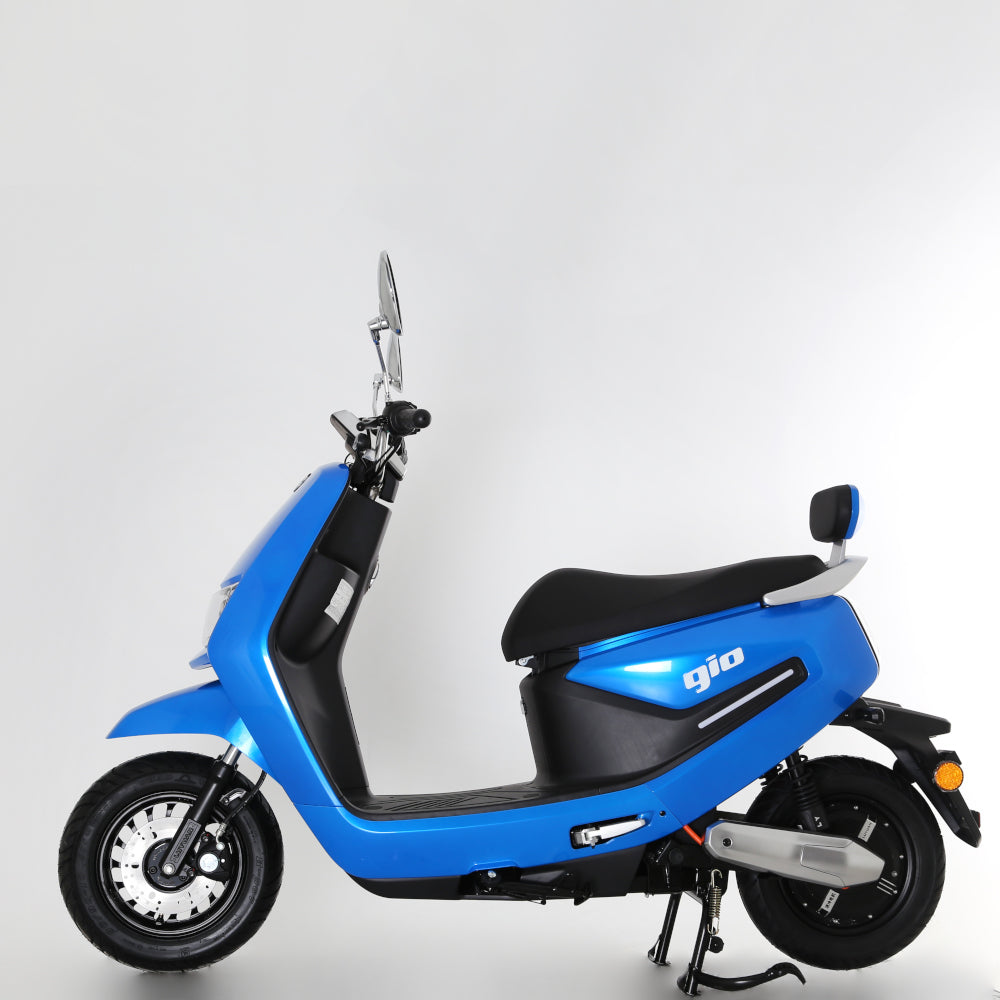 GIO Supra Electric Scooter GSUB20
